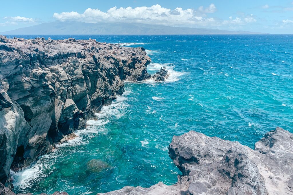 clear waters in Maui